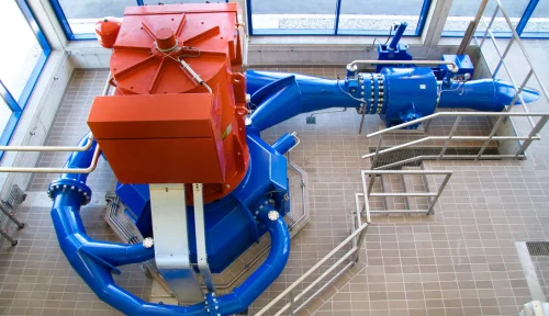 Turbine im Wasserkraftwerk Faltenbach in Oberstdorf